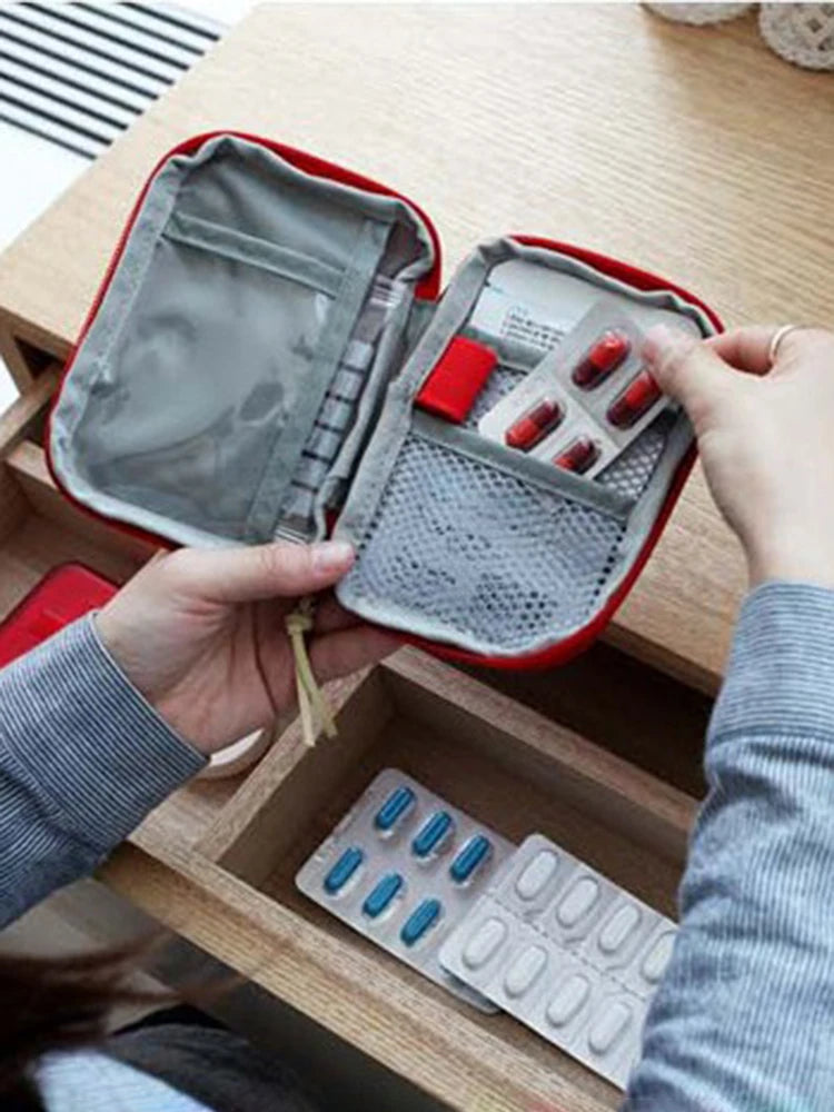 High-Capacity Portable First Aid Kit, Travel Medicine And Medication Storage Bag Oxford Cloth Organizer Box Emergency Survival