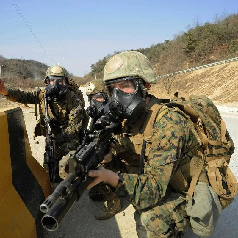 Protective Tactical Respirator Mask Full Face Gas Mask for Airsoft Shooting Hunting Riding Outdoor CS Game Cosplay Protection
